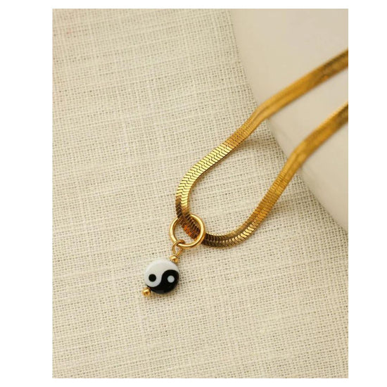 MARE-Anhänger Yin Yan (schwarz und weiß)