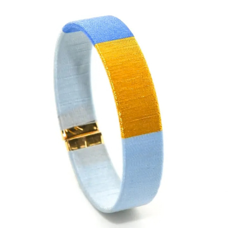 Armband hemelsblauw - conceptstore Liefs uit Zierikzee 