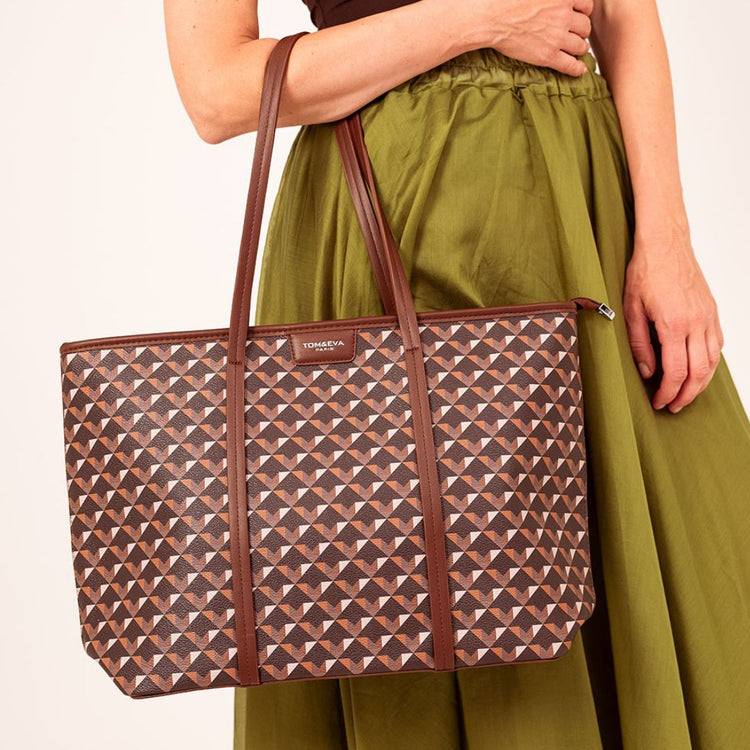 Bruine shopper met grafische print - conceptstore Liefs uit Zierikzee 