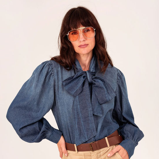 Jeansblouse met strik - conceptstore Liefs uit Zierikzee 