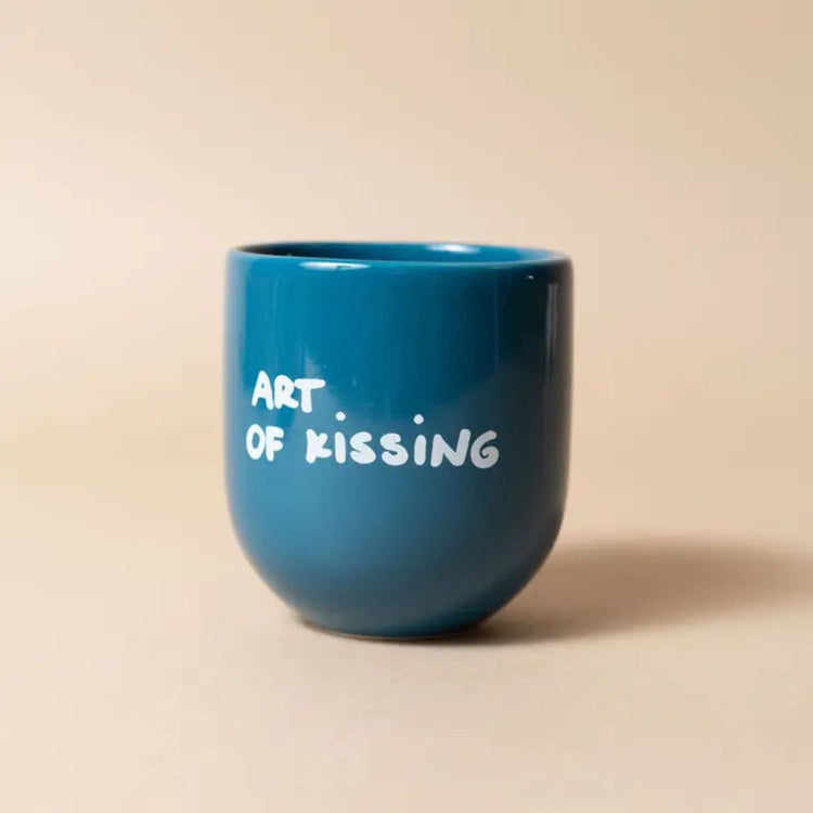 Mug the art of kissing - conceptstore Liefs uit Zierikzee 